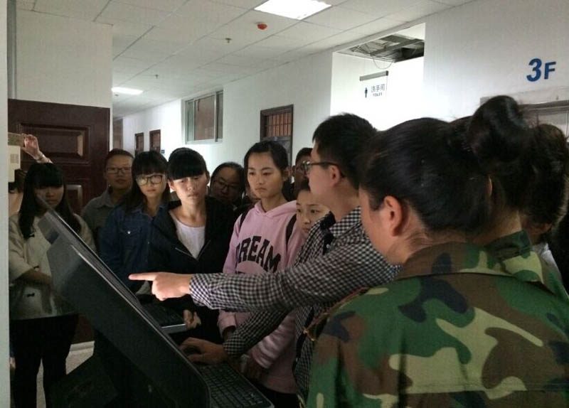 QQ图片20151026112109.jpg QQ图片20151026112109.jpg
