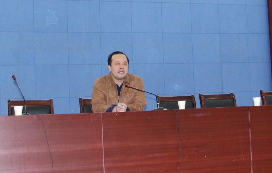 实习生岗前培训1.JPG 实习生岗前培训1.JPG